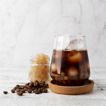 COLD BREW  Y GRANOS DE CAFE